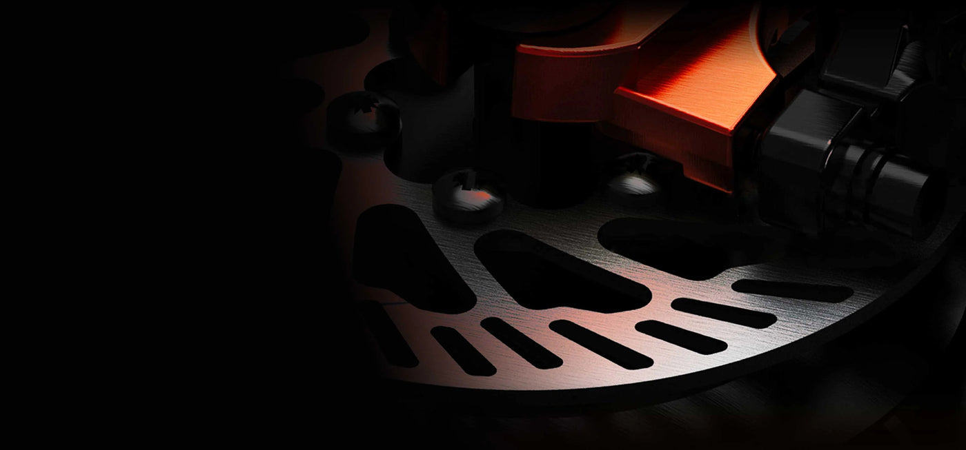 Front & Rear Disc Brakes